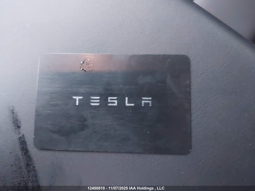 2022 Tesla Model Y VIN: 7SAYGDEF3NF511748 Lot: 12450810