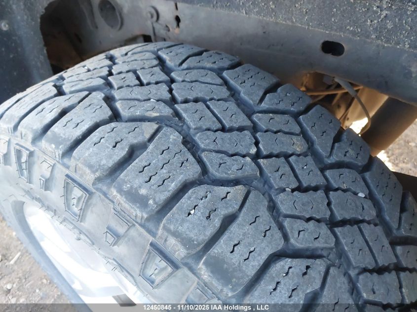 2017 GMC Sierra 1500 Slt VIN: 3GTU2NEJ7HG375191 Lot: 12450845