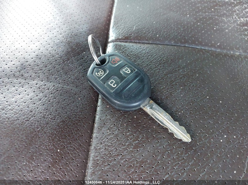 2011 Ford F-150 Platinum VIN: 1FTFW1E66BFA97930 Lot: 12450846