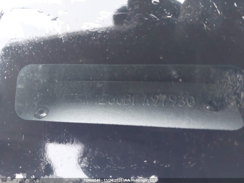 2011 Ford F-150 Platinum VIN: 1FTFW1E66BFA97930 Lot: 12450846