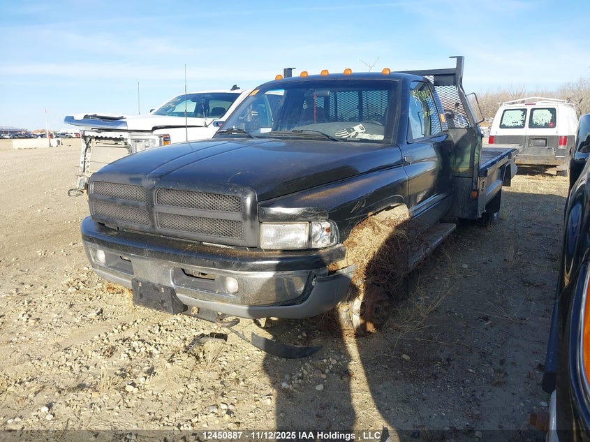 3B6MF36D0WM237982 1998 DODGE RAM photo no. 2