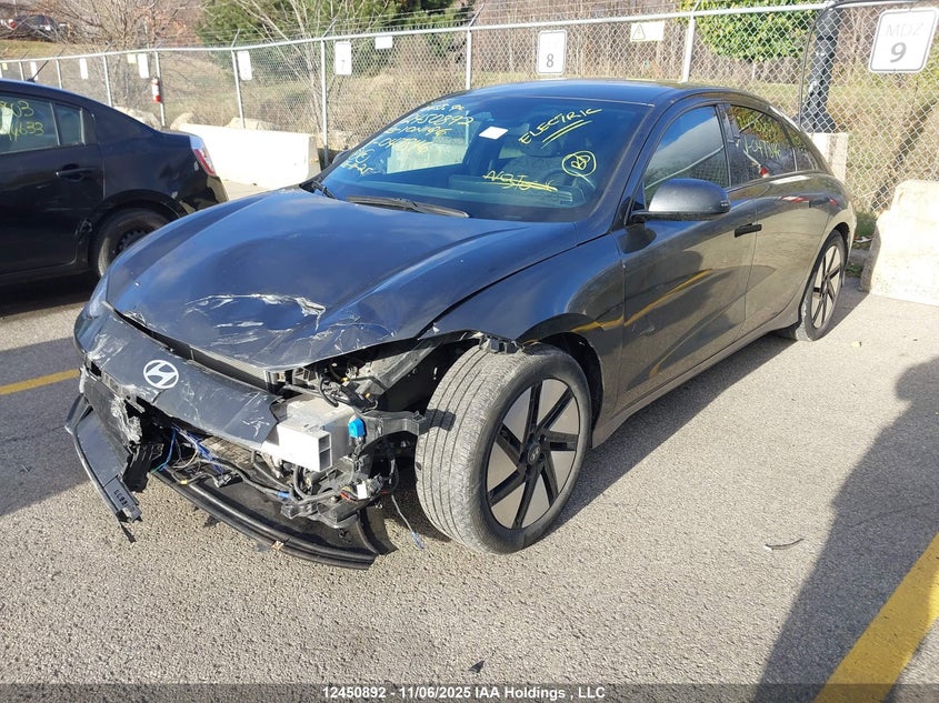 KMHM34AA4PA047846 2023 HYUNDAI IONIQ 6 photo no. 2