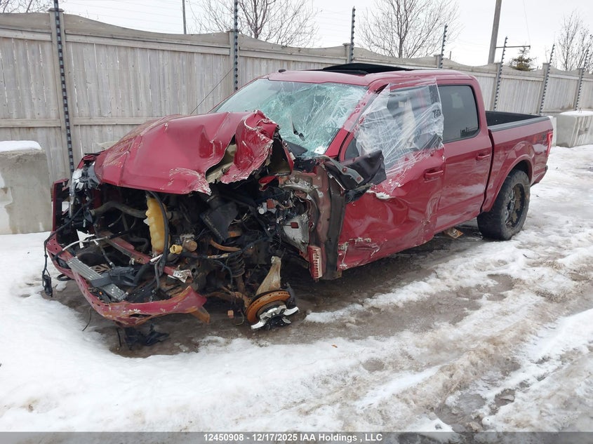 1FTEW1EFXHFC72281 2017 FORD F-150 photo no. 2