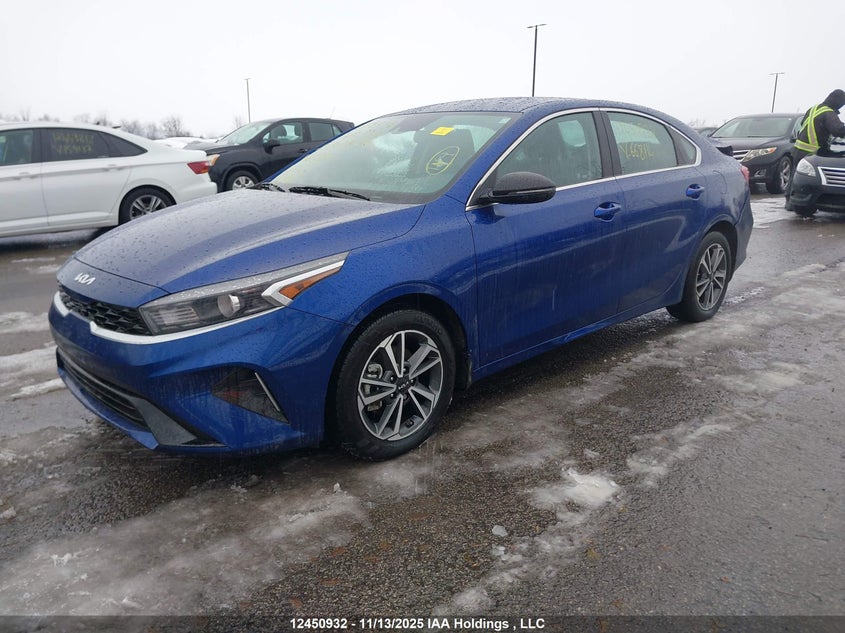 3KPF34AD5PE668114 2023 KIA FORTE photo no. 2