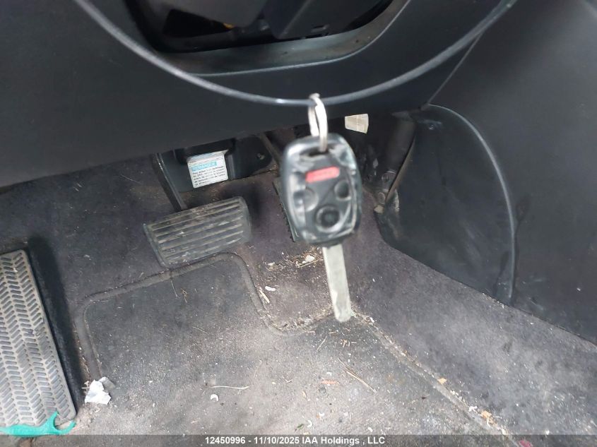 2005 Honda Accord VIN: 1HGCM56155A812136 Lot: 12450996