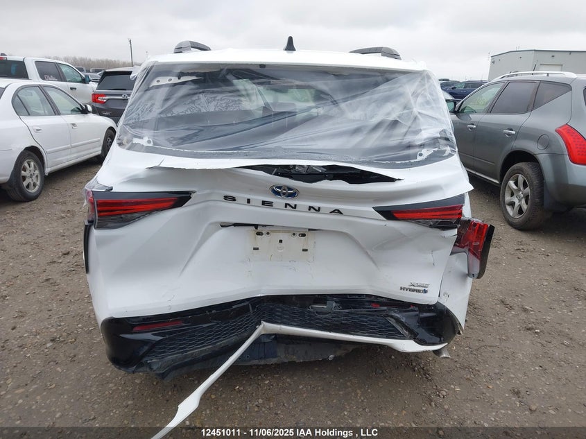 5TDGRKEC0MS004619 2021 TOYOTA SIENNA photo no. 16