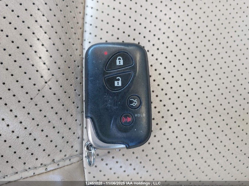 2011 Lexus Hs 250H Premium Luxury VIN: JTHBB1BAXB2045418 Lot: 12451028