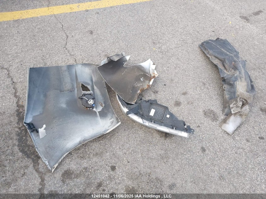 5TDYK3DC1BS009809 2011 TOYOTA SIENNA photo no. 12