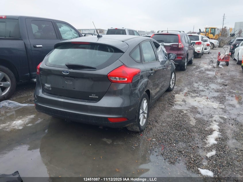 1FADP3K29GL334538 2016 FORD FOCUS photo no. 4