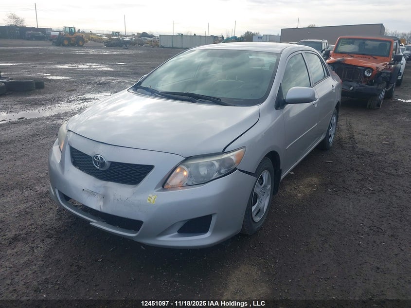 2T1BU4EEXAC366385 2010 TOYOTA COROLLA photo no. 2