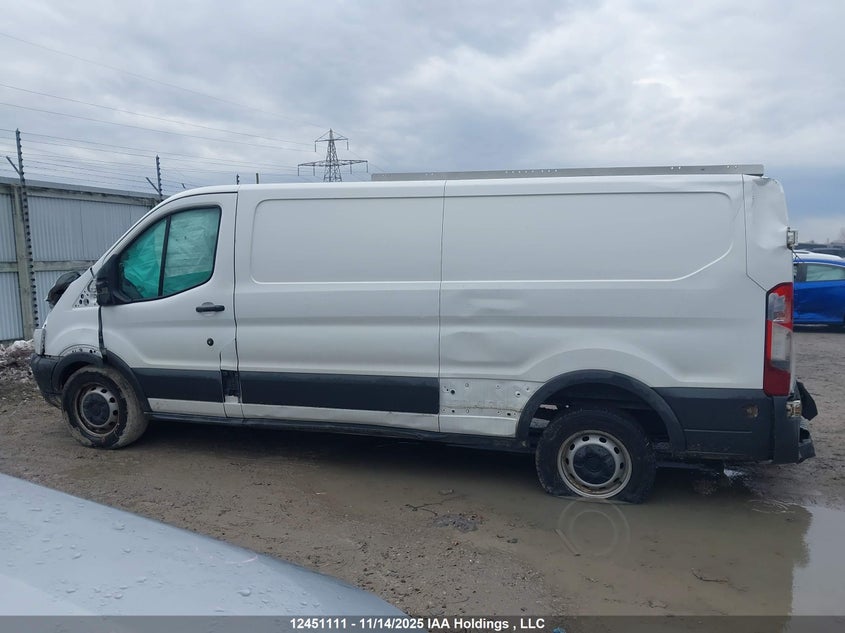 1FTYE2YM1JKB00587 2018 FORD  photo no. 14