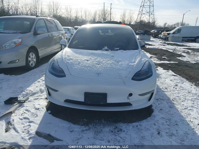 5YJ3E1EBXNF270277 2022 TESLA MODEL 3 photo no. 11