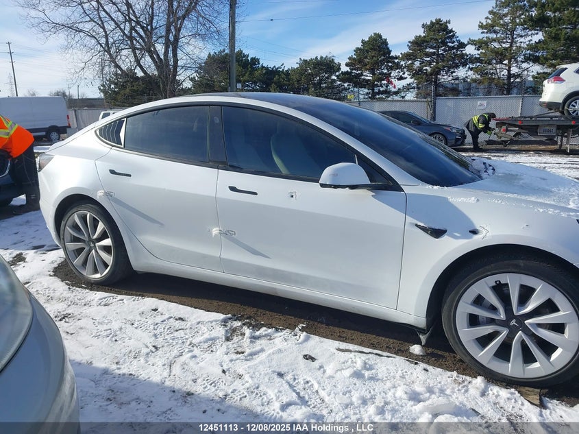 5YJ3E1EBXNF270277 2022 TESLA MODEL 3 photo no. 12