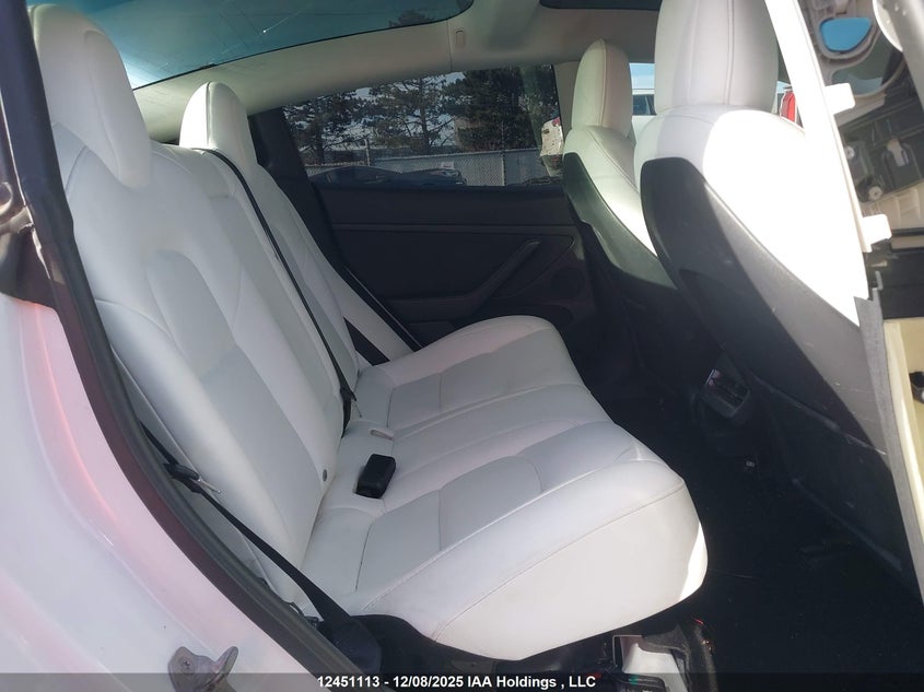 5YJ3E1EBXNF270277 2022 TESLA MODEL 3 photo no. 8