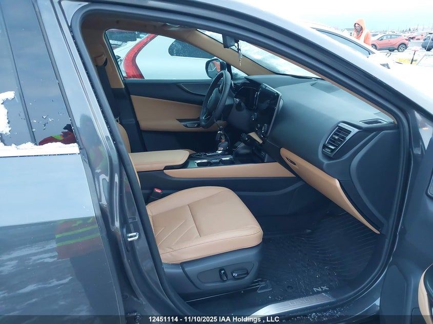 2T2GKCEZ1RC021830 2024 LEXUS NX photo no. 5