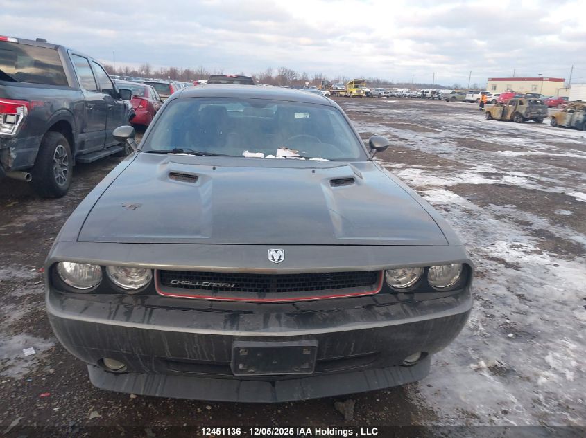 2010 Dodge Challenger VIN: 2B3CJ4DV6AH144691 Lot: 12451136