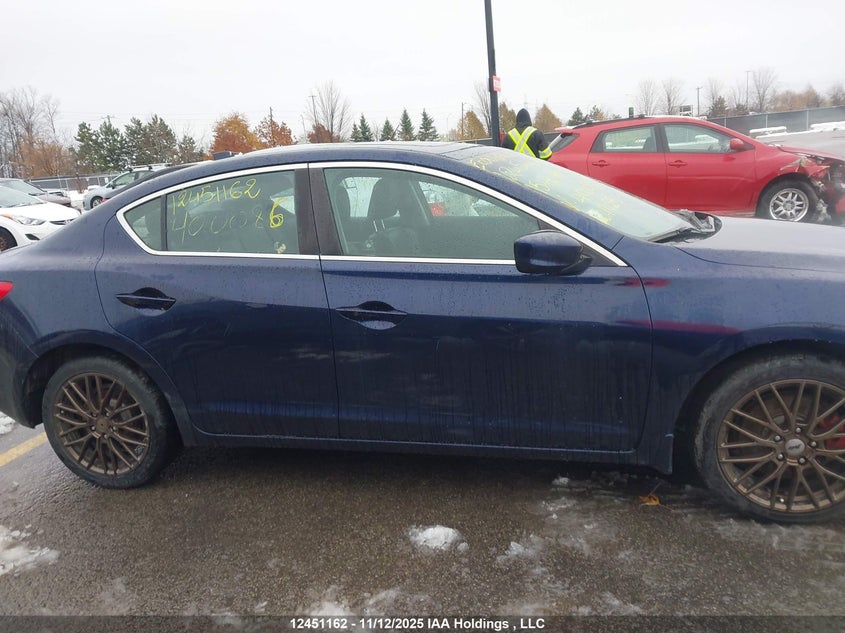 19VDE2E70FE400086 2015 ACURA ILX photo no. 12