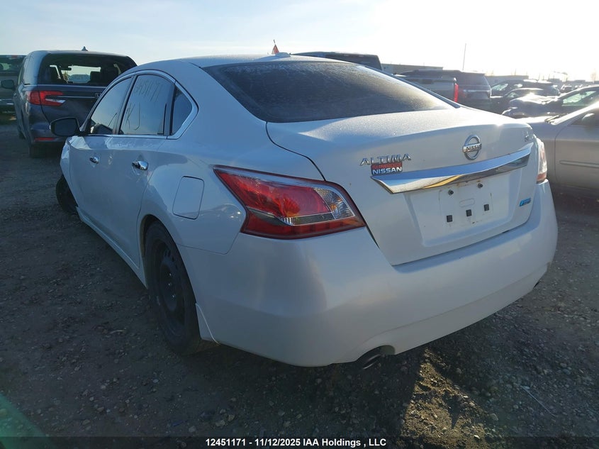 1N4AL3AP0DN589879 2013 NISSAN ALTIMA photo no. 3