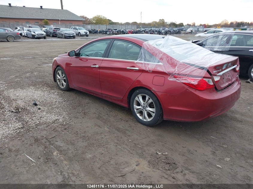 5NPEC4AC2DH746682 2013 HYUNDAI SONATA photo no. 3