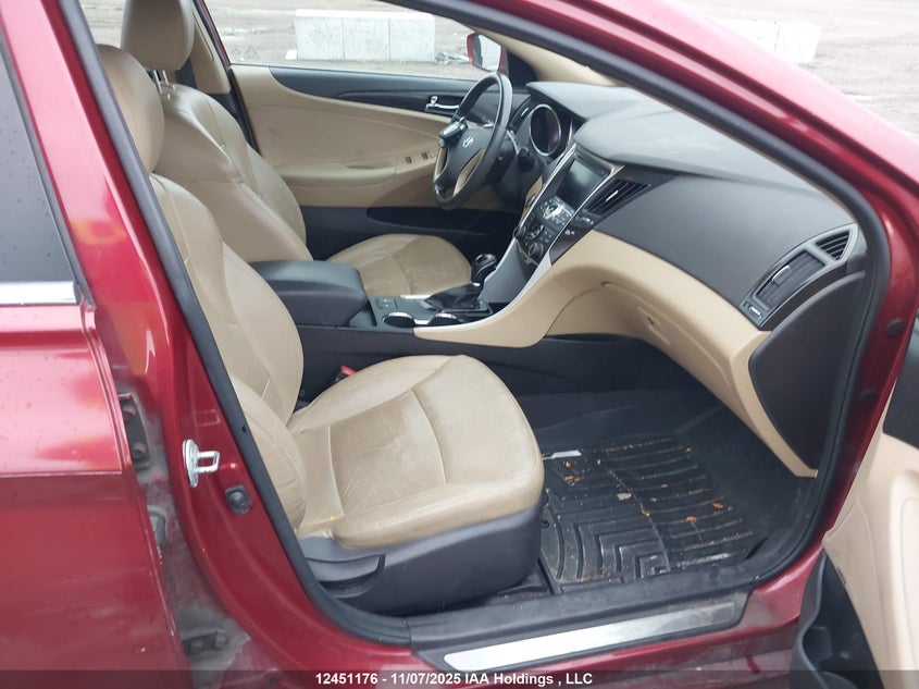 5NPEC4AC2DH746682 2013 HYUNDAI SONATA photo no. 5