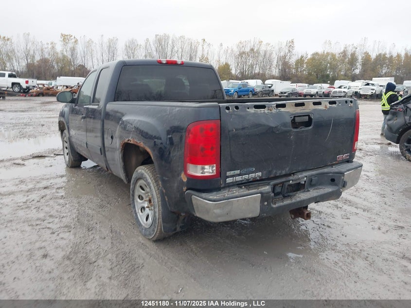 1GTSCUEA7AZ104183 2010 GMC SIERRA photo no. 3