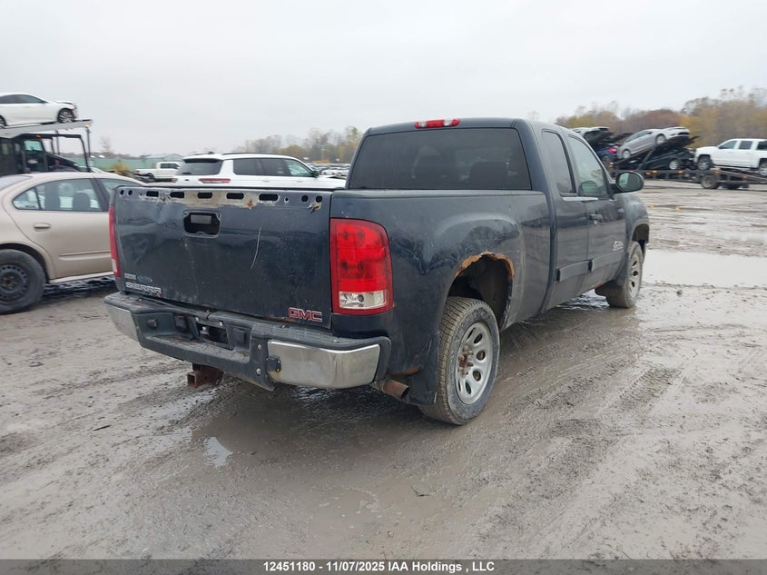 1GTSCUEA7AZ104183 2010 GMC SIERRA photo no. 4