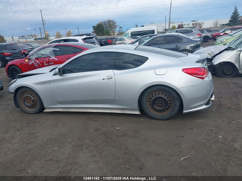 2010 Hyundai Genesis 2.0T Premium VIN: KMHHT6KD3AU039068 Lot: 12451182