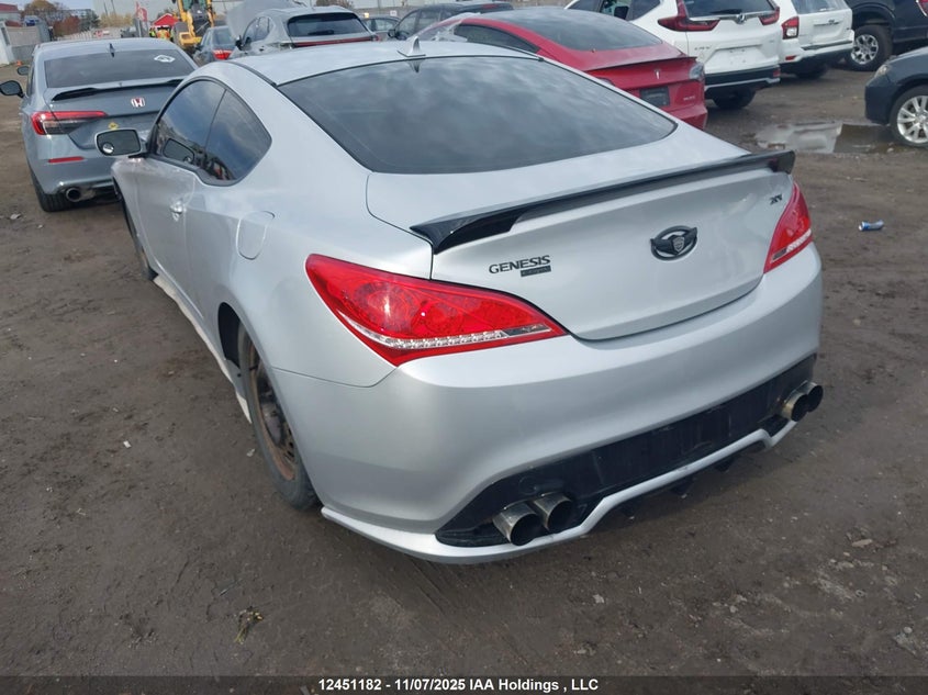 KMHHT6KD3AU039068 2010 HYUNDAI GENESIS photo no. 3