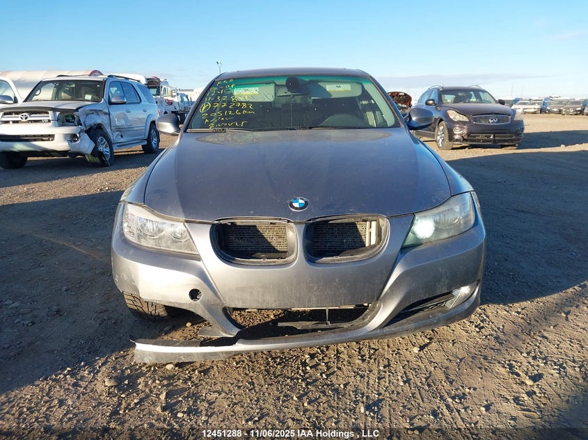 WBAPK7C58BA772782 2011 BMW 3ER photo no. 13