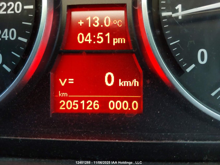 WBAPK7C58BA772782 2011 BMW 3ER photo no. 16