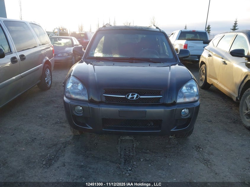 2008 Hyundai Tucson Gl V6/Limited VIN: KM8JM72DX8U886846 Lot: 12451300