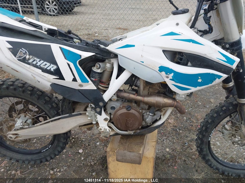 VBKUAK406GM249764 2016 HUSQVARNA FE photo no. 8