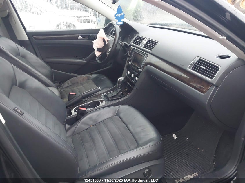 1VWCS7A34EC085789 2014 VOLKSWAGEN PASSAT photo no. 5