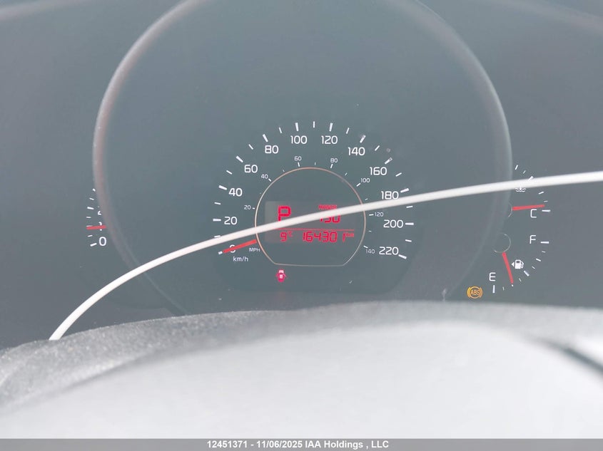 KNDJN2A25F7204245 2015 KIA SOUL photo no. 7