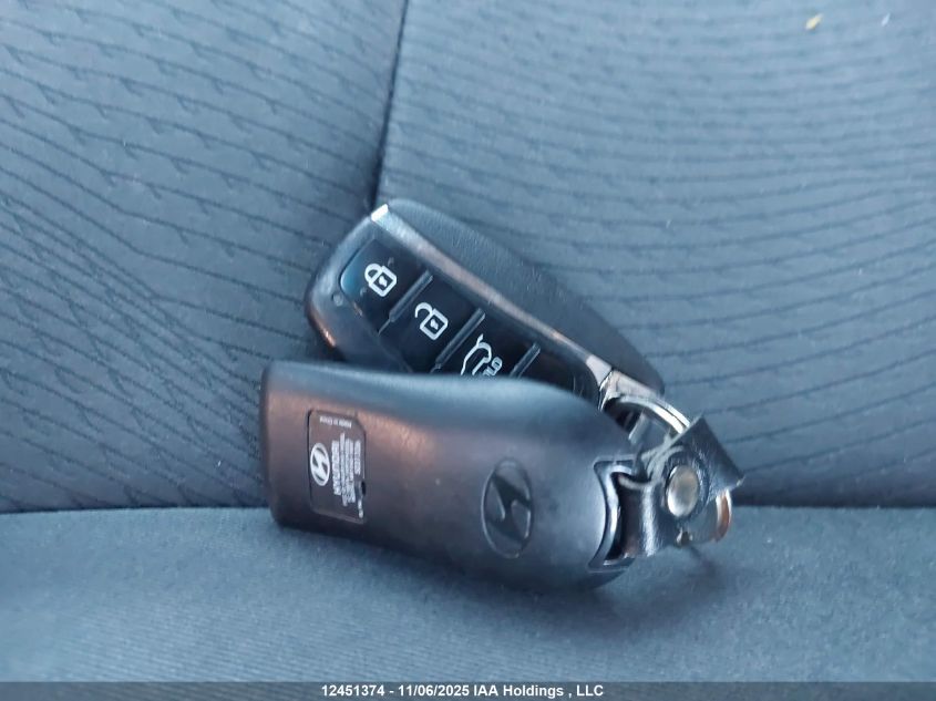 2016 Hyundai Santa Fe Sport 2.0T Premium Adventure Edition VIN: 5XYZUDLA8GG364176 Lot: 12451374