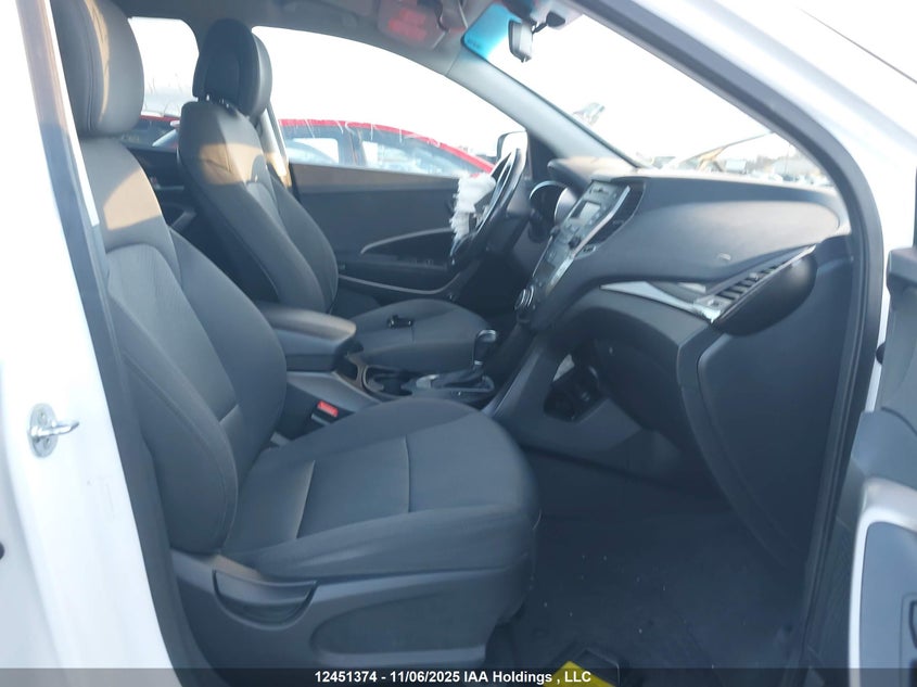 5XYZUDLA8GG364176 2016 HYUNDAI SANTA FE photo no. 5