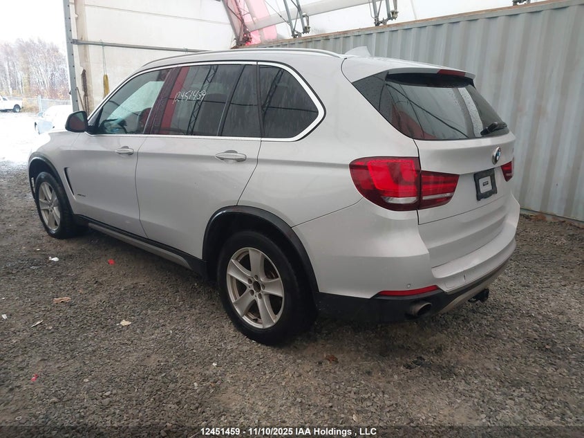 5UXKR0C50G0P28691 2016 BMW X5 photo no. 3