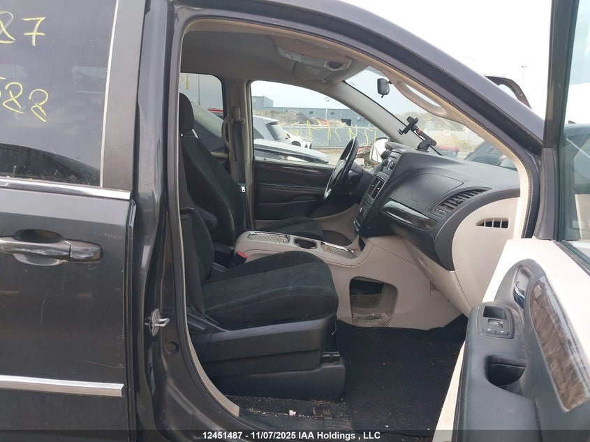 2D4RN5DG6BR757588 2011 DODGE CARAVAN photo no. 5