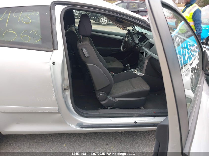 W08AT271285118063 2008 SATURN ASTRA photo no. 5