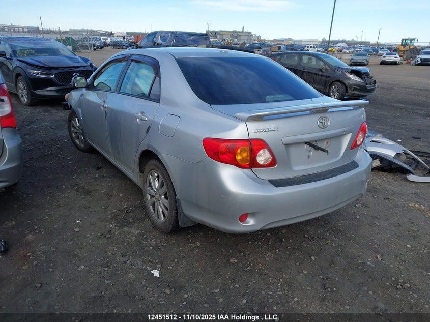 2T1BU4EE0AC198921 2010 TOYOTA COROLLA photo no. 3