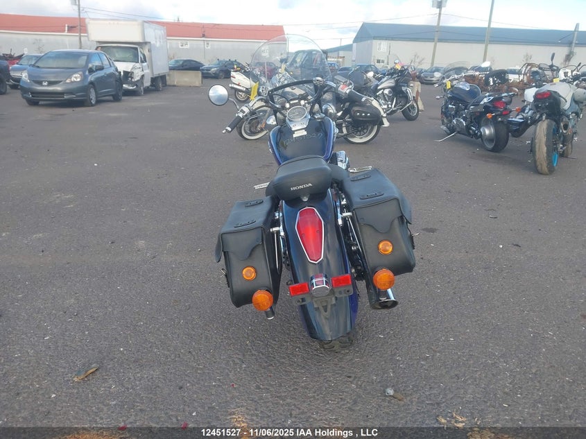 JH2RC50534K010661 2004 HONDA VT photo no. 6