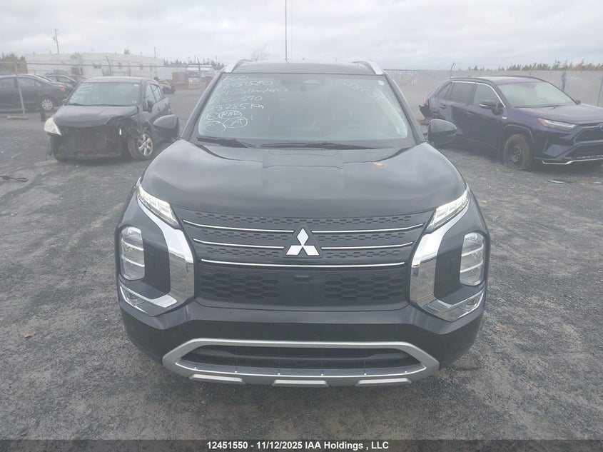 2024 Mitsubishi Outlander Le/Se/Sel VIN: JA4J4VA87RZ620390 Lot: 12451550