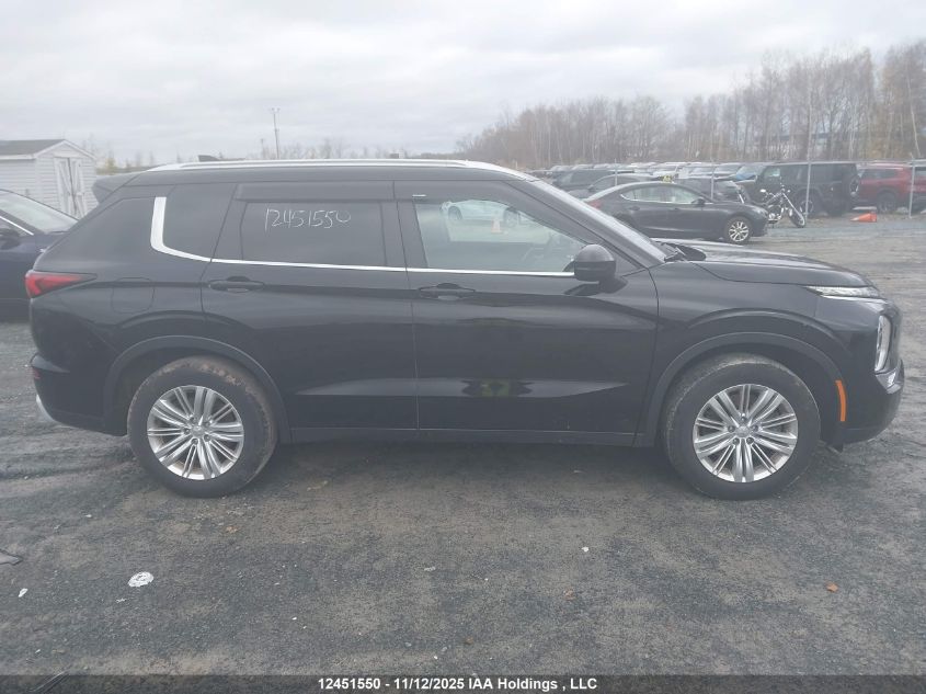 2024 Mitsubishi Outlander Le/Se/Sel VIN: JA4J4VA87RZ620390 Lot: 12451550