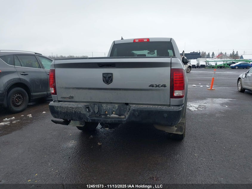 1C6RR7GG7NS133673 2022 RAM 1500 photo no. 16