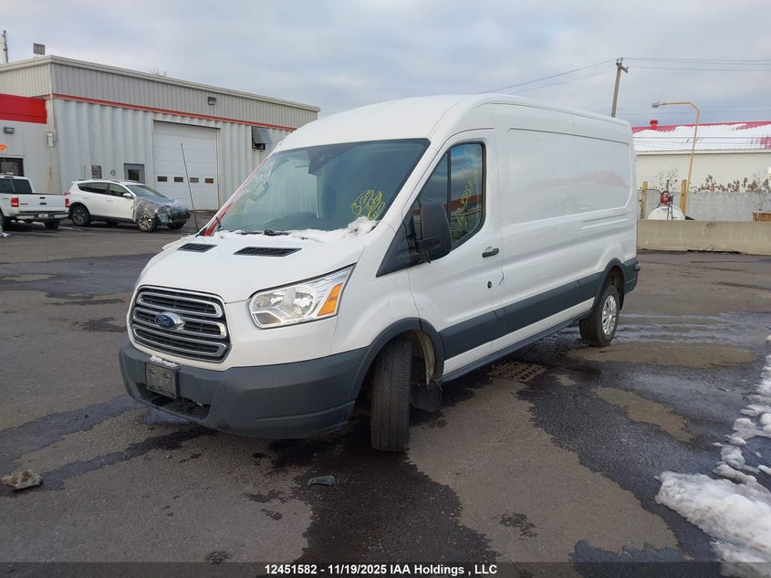 1FTYR2CM7JKB26607 2018 FORD TRANSIT photo no. 2