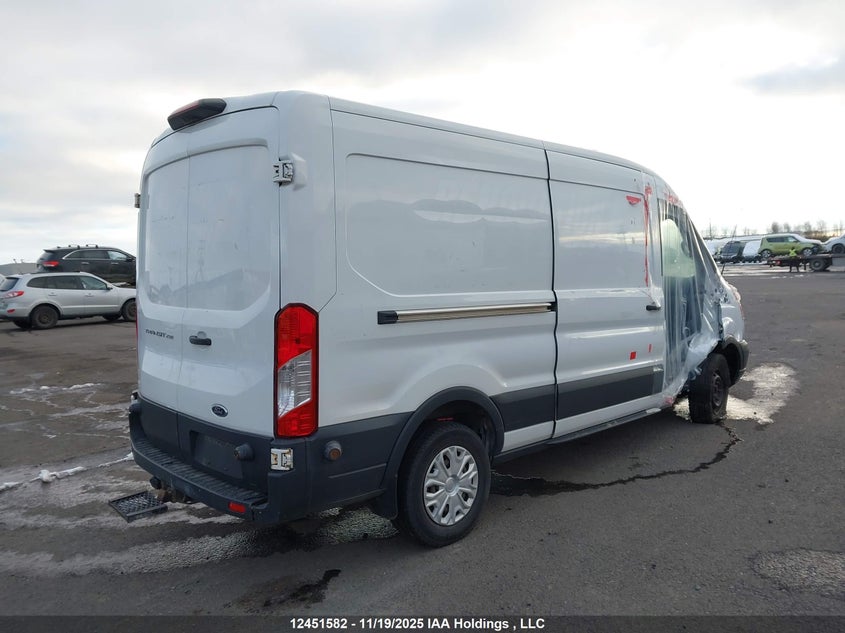1FTYR2CM7JKB26607 2018 FORD TRANSIT photo no. 4
