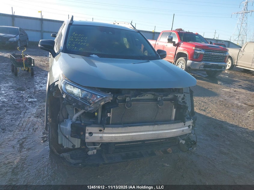 2T3J1RFV6KW013262 2019 TOYOTA RAV 4 photo no. 13