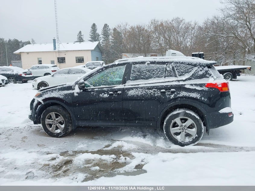 2T3WFREV1FW211276 2015 TOYOTA RAV 4 photo no. 14