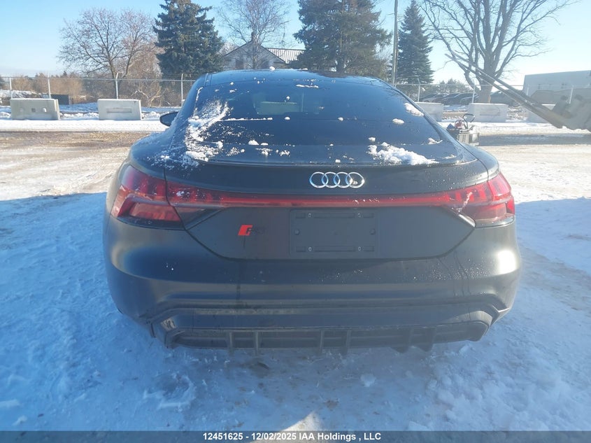 WAUCJBFW6N7008696 2022 AUDI E-TRON GT photo no. 16