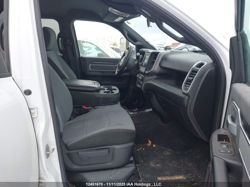3C63R3HLXMG616929 2021 RAM 3500 photo no. 5